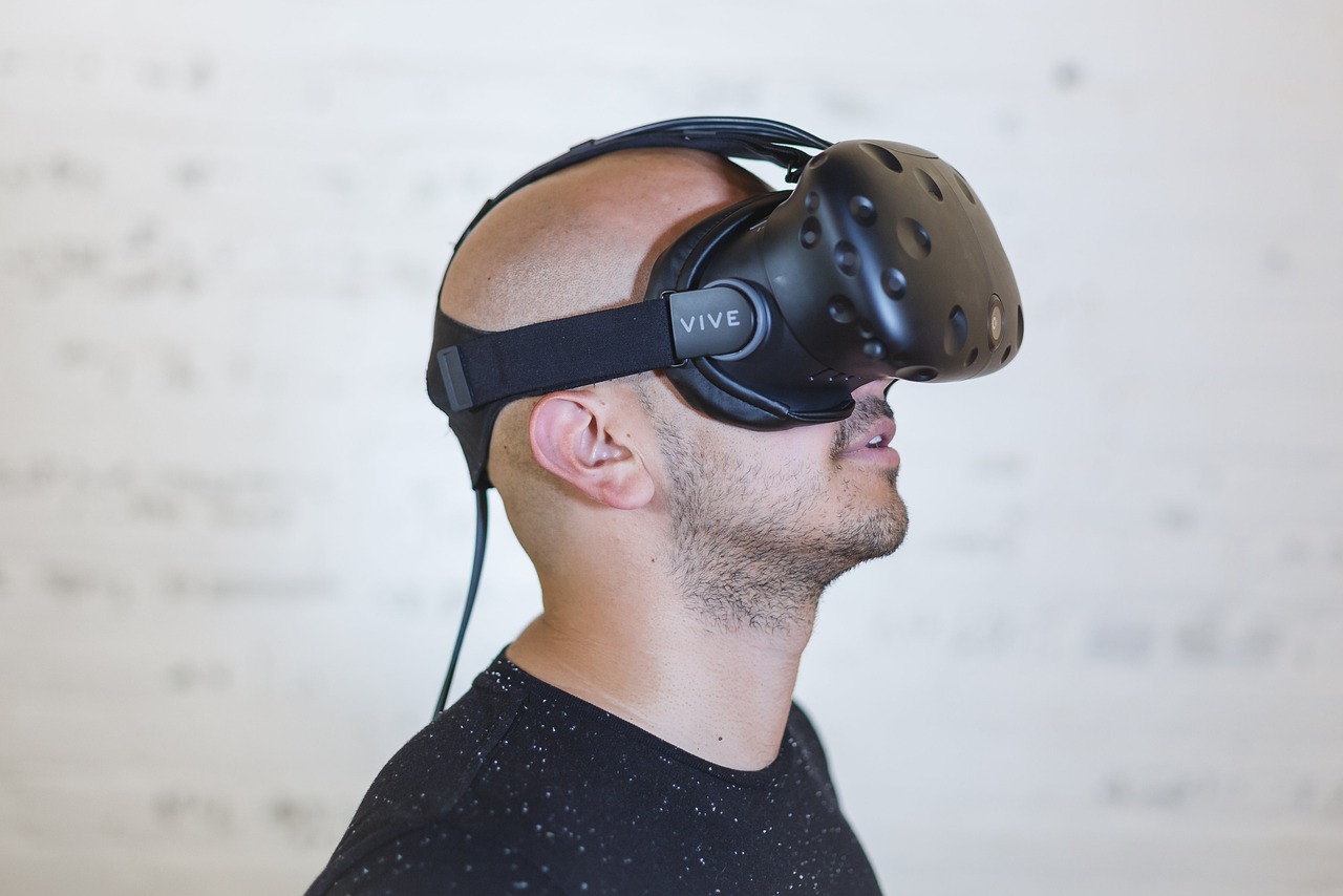 Using VR to Develop Adaptability in Military Strategies